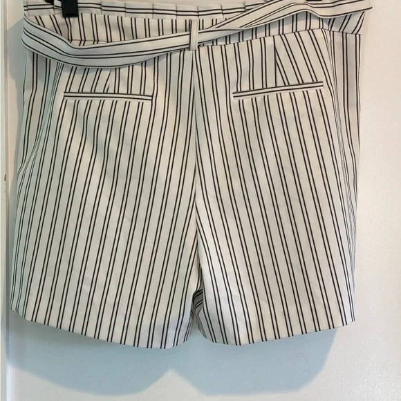 Naf Naf Striped Tie Waist Shorts EU 40 US 8 Nautical Preppy - Picture 4 of 10